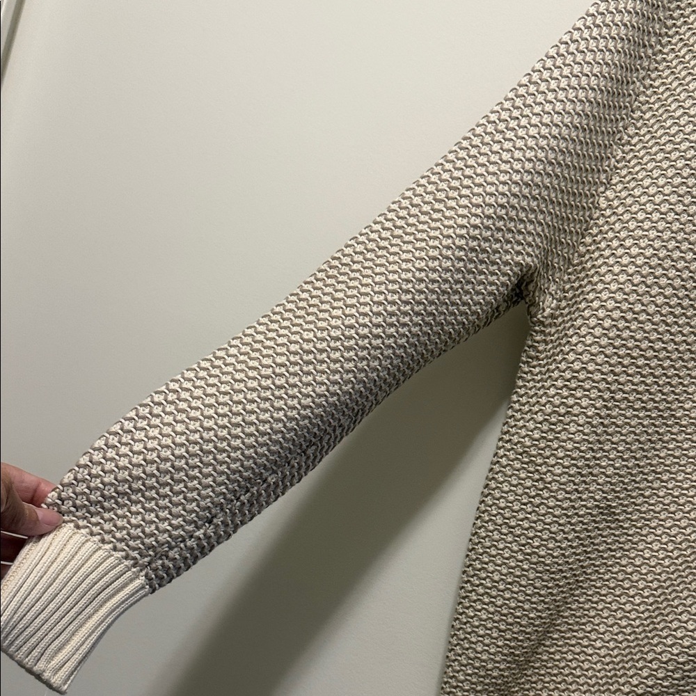 Zara Women’s Cream Cardigan Sweater - Picture 5 of 11